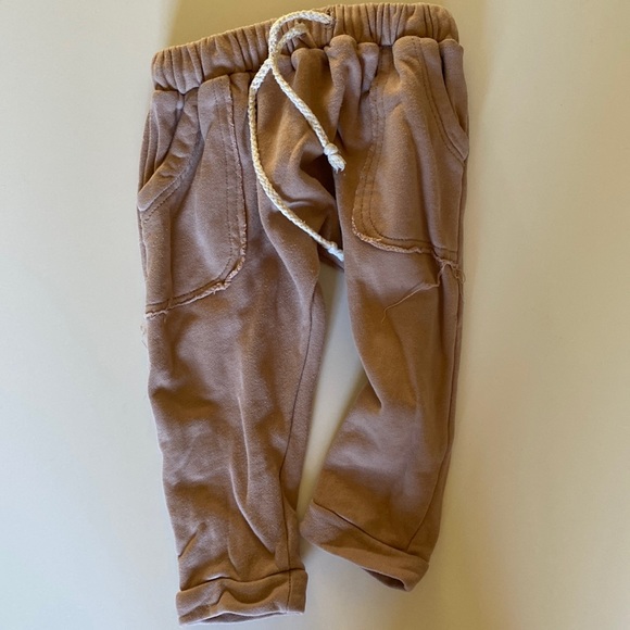 Kindly the label sweatpants 1T - Picture 1 of 3